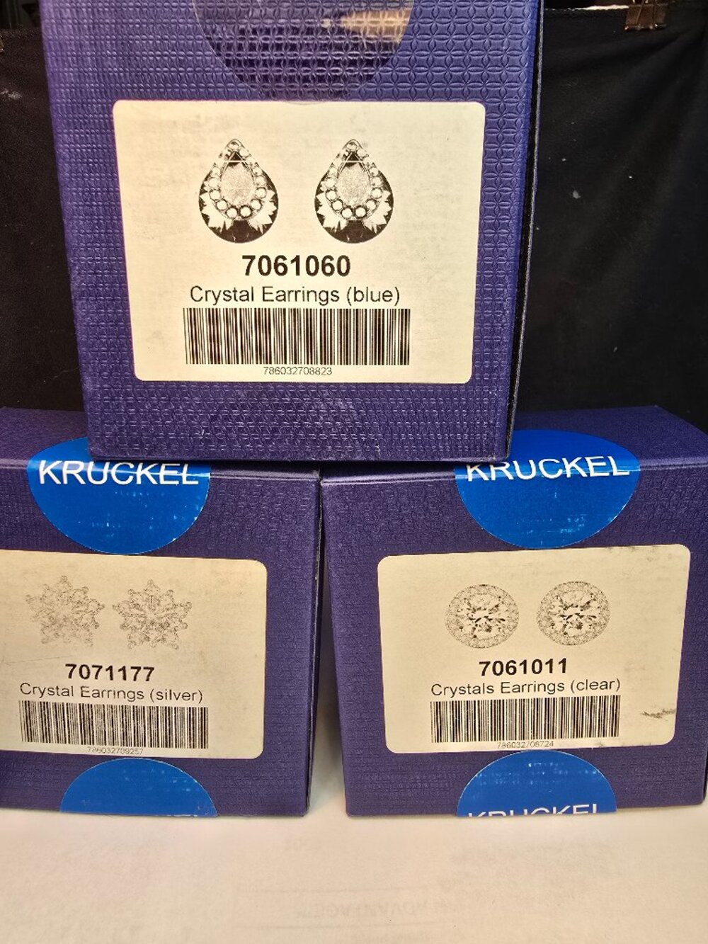 Earrings 3 pair Krunkel nib